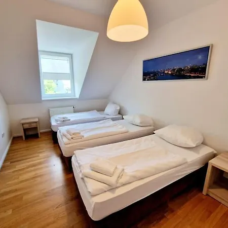 Flat In The Heart Of 2141